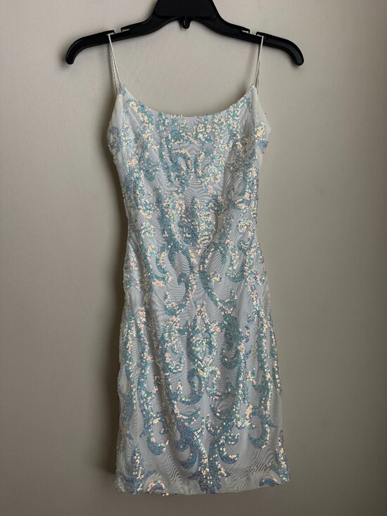 B Darlin Dresses & Skirts - B. Darlin Sequin Damask Bodycon Mini Dress White Iridescent Open Back